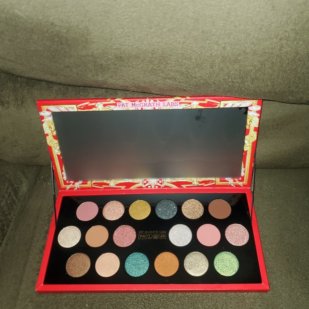 COPY - Pat McGrath 'CELESTIAL ODYSSEY' Eyeshadow Palette - BRAND NEW